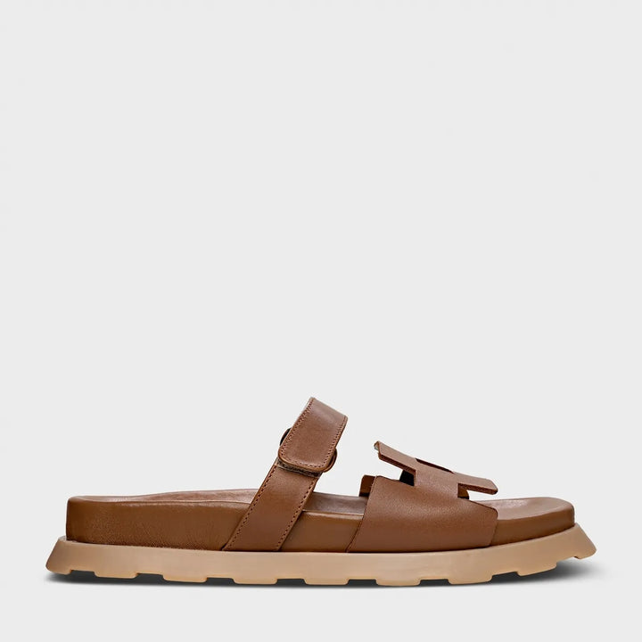 Flat Leather Square Sandal