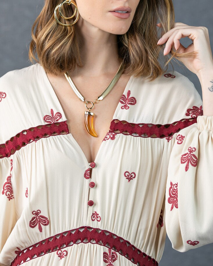 Vestido Longo Bordado