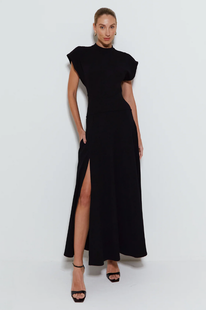 Long Dress with Wide Sleeves and Slit