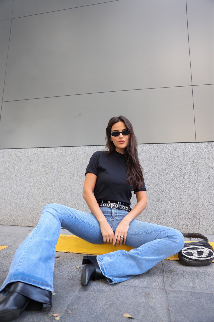 Calça Jeans Flare